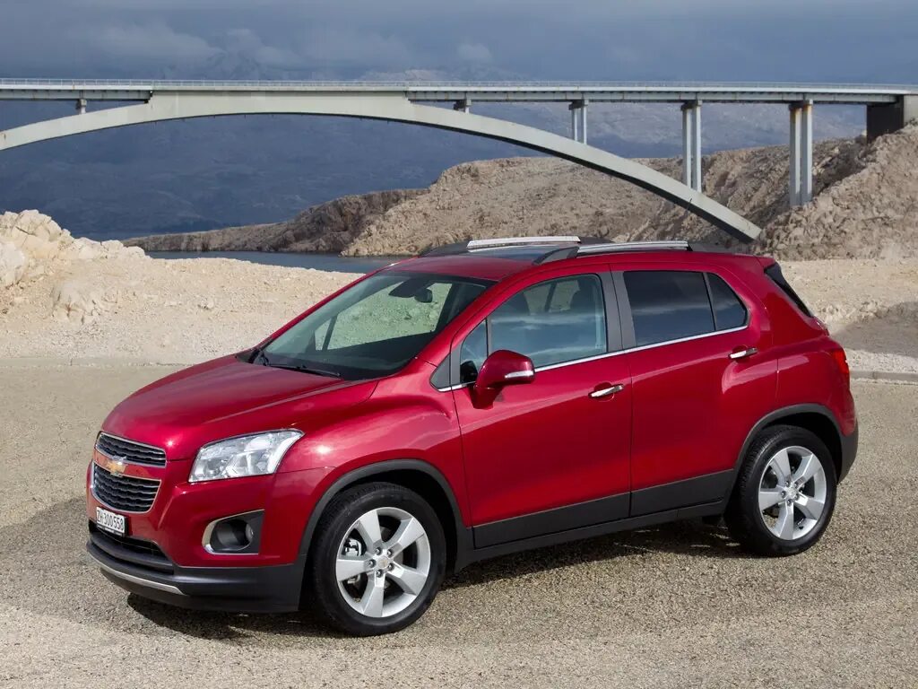Марки шевроле фото и название Chevrolet Tracker 2013, 2014, 2015, джип/suv 5 дв., 3 поколение технические хара