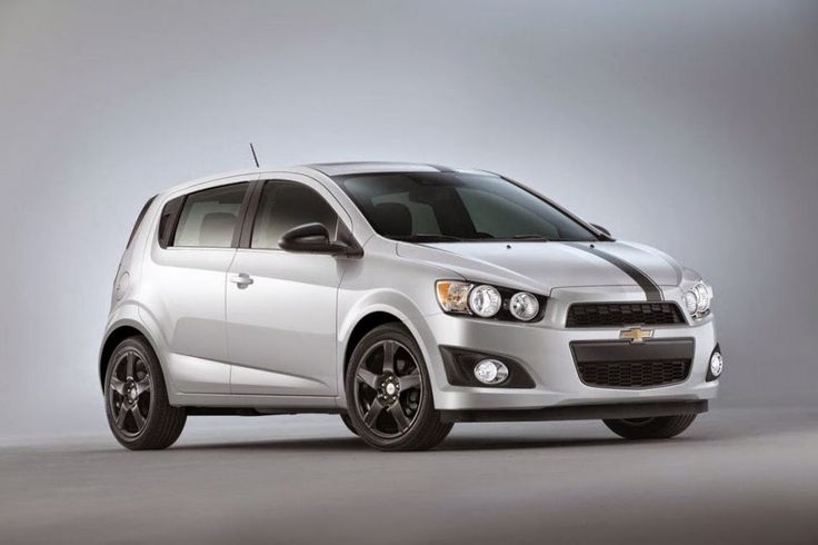 Марки шевролетов с фото Chevy Unveils Mostly Forgettable SEMA Show Cars Chevrolet sonic, Chevy sonic, Ch
