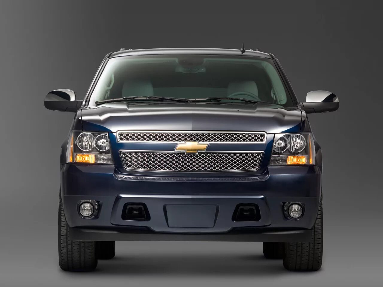 Марки шевролетов с фото и названия Chevrolet Suburban фото № 42423 автомобильная фотогалерея Chevrolet Suburban на 