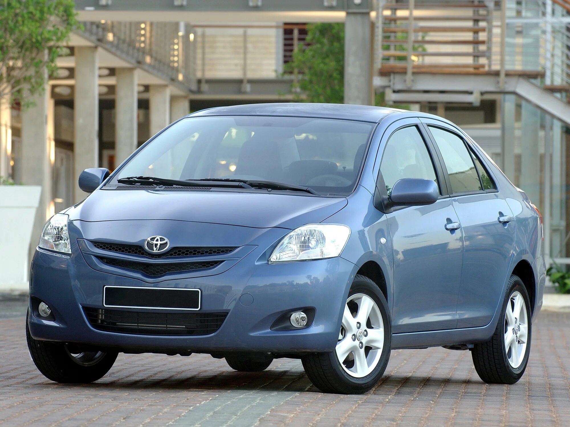 Марки тойота фото и название Toyota Vios 2 поколение седан