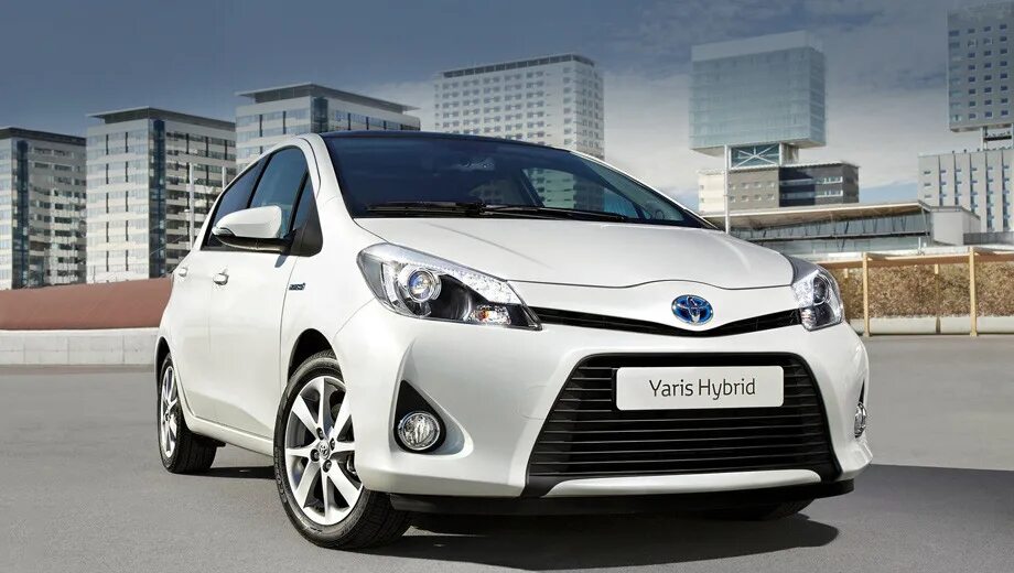 Марки тойота фото и название Модель Toyota Yaris впервые получила гибридную модификацию - ДРАЙВ