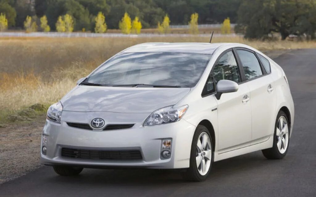 Марки тойоты с фото Toyota unveils 2010 Prius that boasts 50 mpg - 5/10
