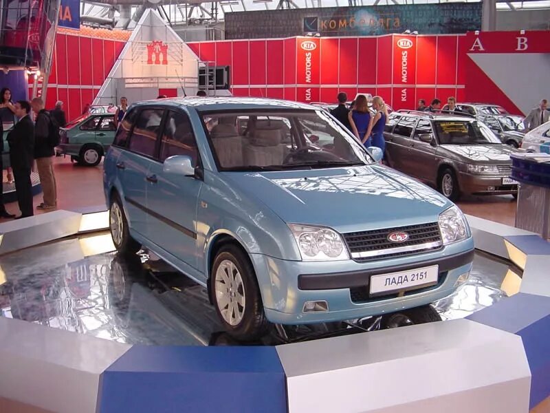 Марки ваза фото НЕ выпущенные автомобили АВТОВАЗа 2 - Ford Focus I Sedan, 1,8 л, 2003 года прико