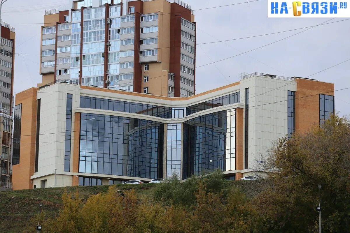 Маркова 6 фото Вид с залива на ул. Маркова 6 - в сентябре 2019 года