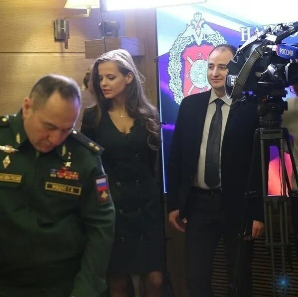 Марковская генерал фото Роccиянa aрковcкaя, преcc-cекретaрь миниcтрa обороны Сергея ... Москва: Инструкц