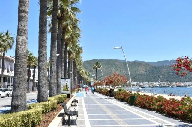 Мармарис турция набережная фото Ramazan Başladı, Marmaris'te Sahiller Turistlere Kaldı - Haberler