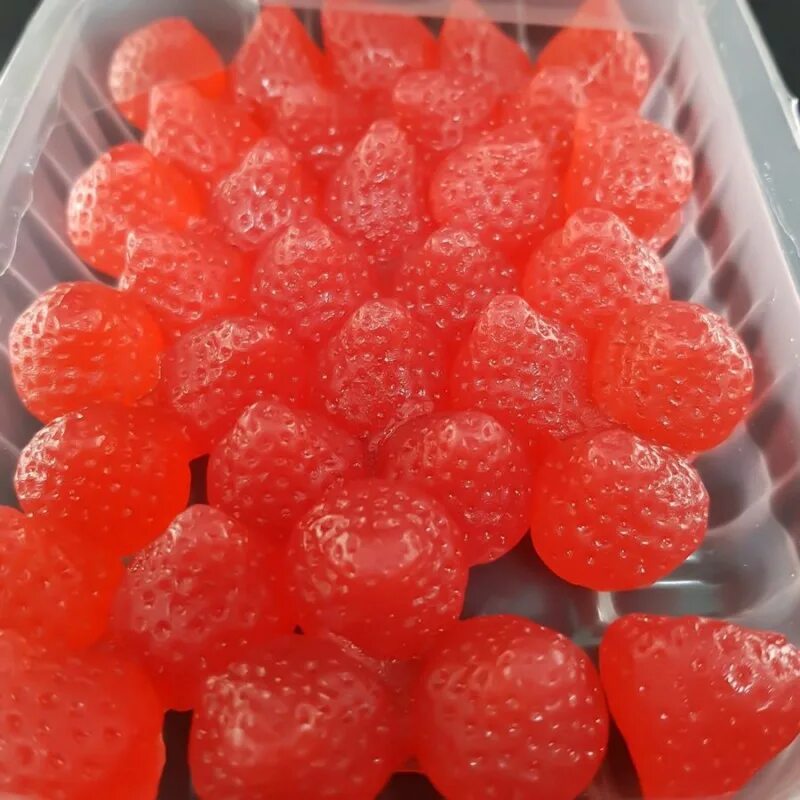 Мармеладная клубника фото Изображения длинного клубничного мармелада Cream Strawberry Планета земля Фотога