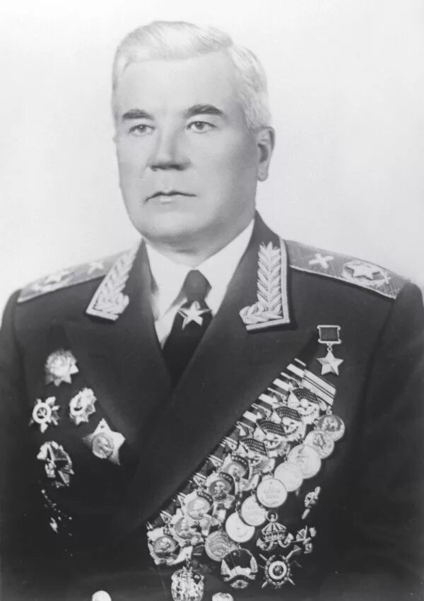Маршал неделин фото Главный маршал артиллерии Митрофан Иванович Неделин - Российская газета