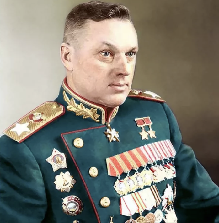 Маршал рокоссовский фото Малоизвестные факты про легендарного маршала Победы Рокоссовского, которых нет в