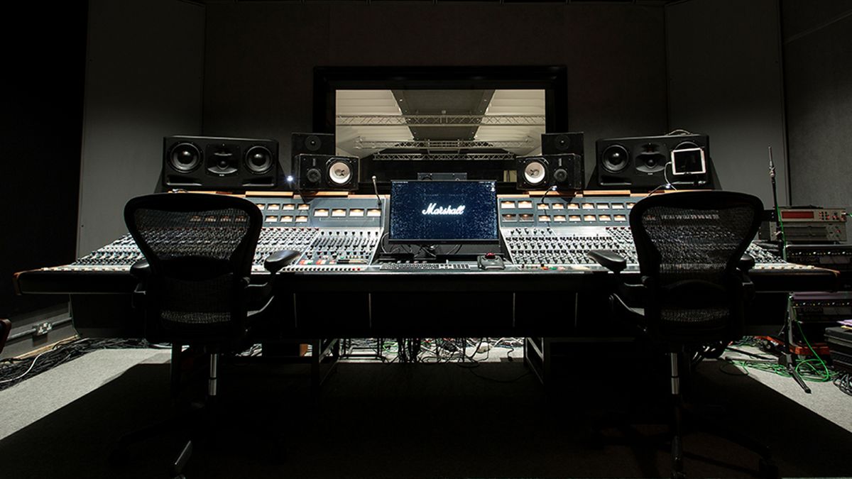 Маршал студия фото Marshall opens its first-ever recording studio, complete with Gibson and Fender 