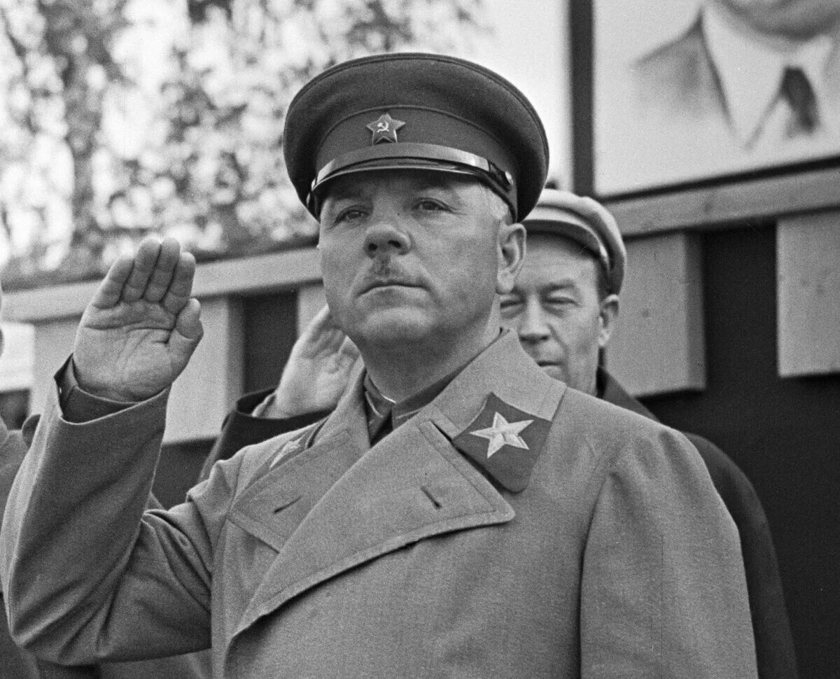 Маршал ворошилов фото КАК МАРШАЛ ВОРОШИЛОВ ПЕТРОЗАВОДСКОГО КОЗЛЕНКА СПАСАЛ Александр Степанов Дзен