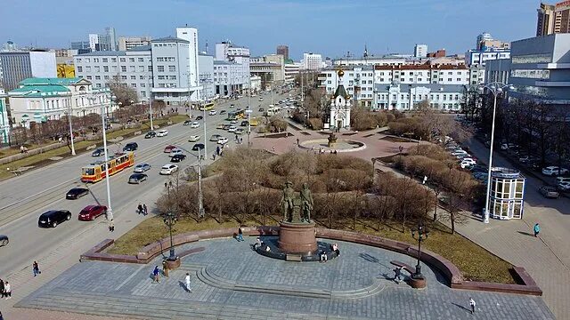 Мед площадь труда 10 фото Файл:Aerial photos of Yekaterinburg-31.jpeg - Википедия