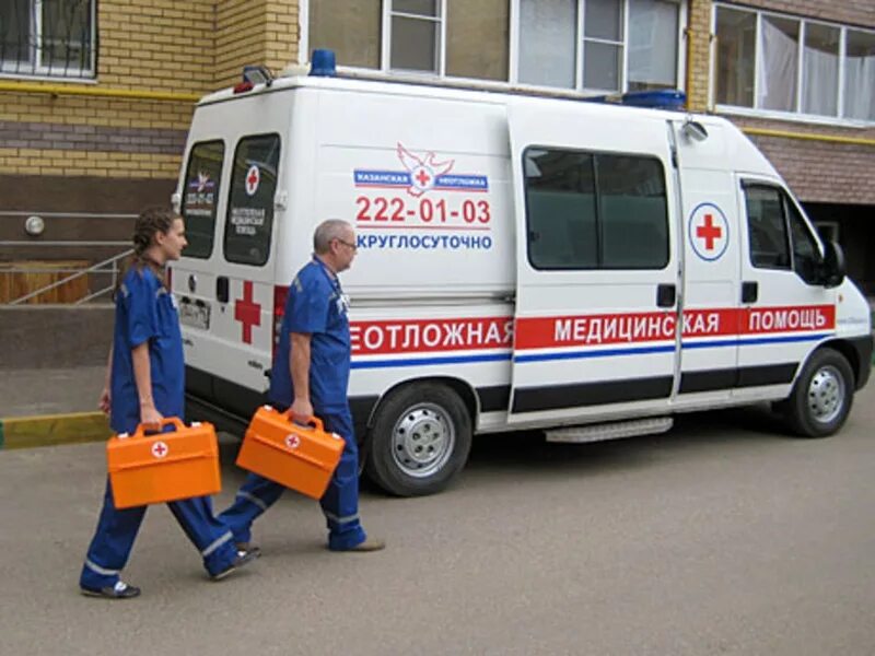 Мед помощь фото Вологжанам пообещали сократить очереди в поликлиниках на 30 процентов - Вологда 