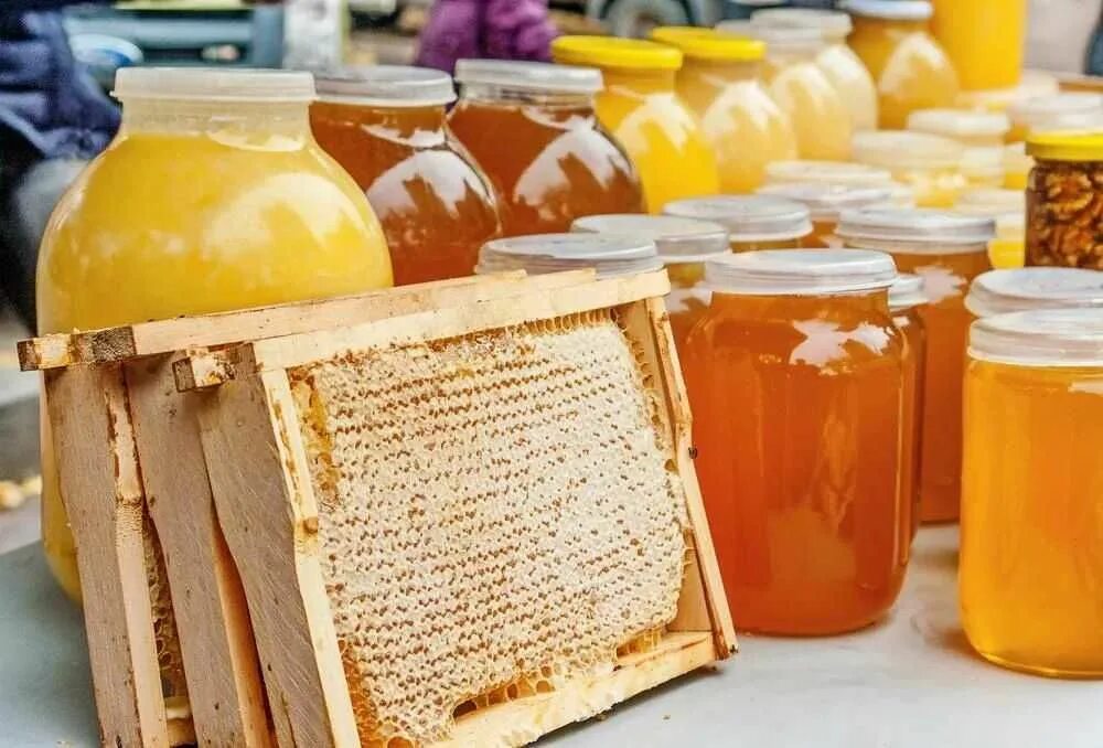 Мед продажа фото Свежий мёд с ДОСТАВКОЙ (ИЮЛЬ 2024): 1 500 тг. - Азық-түлік / сусындар Усть-Камен