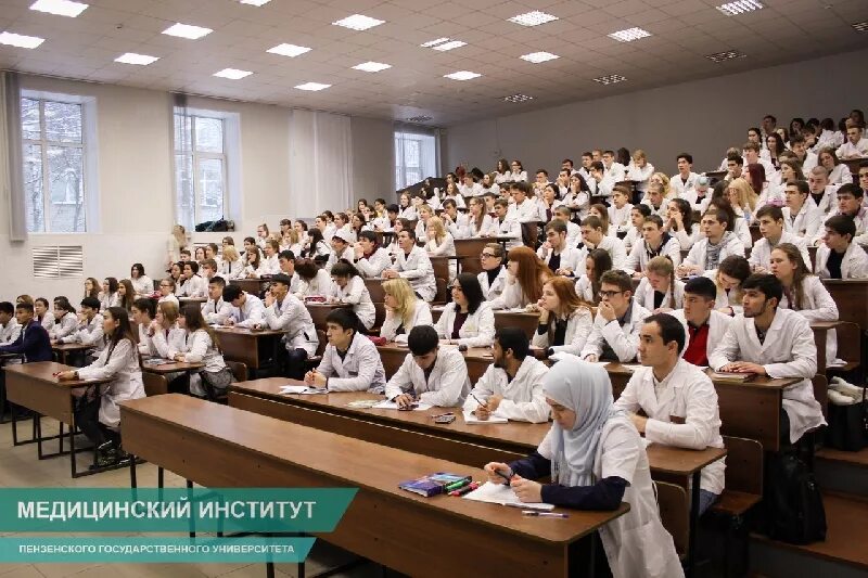Мед университет фото Первокурсники Лечебного факультета прослушали лекцию на тему "Профилактика ВИЧ-и