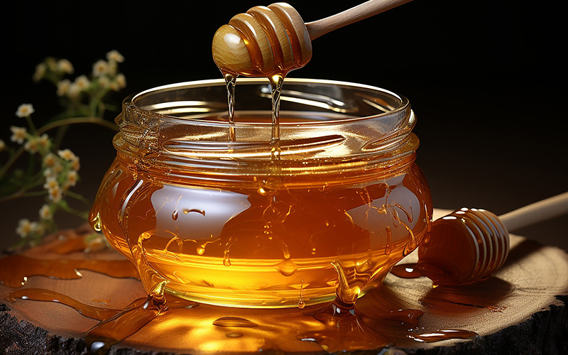 Мед янтарный фото To bee or not to bee: the chemistry of honey - Science in School