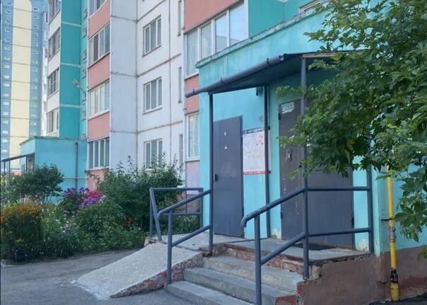 Медекс 21 микрорайон королевка фото Жители Королёвки обеспокоены. Подозреваемого в убийстве смолянина видят дома По 