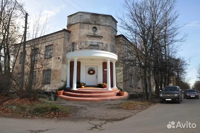 Медиор ул тоси петровой 16 луга фото Дом 600 м² на участке 25 сот. в Луге, цена 50 000 000 руб. Объявления о продаже 