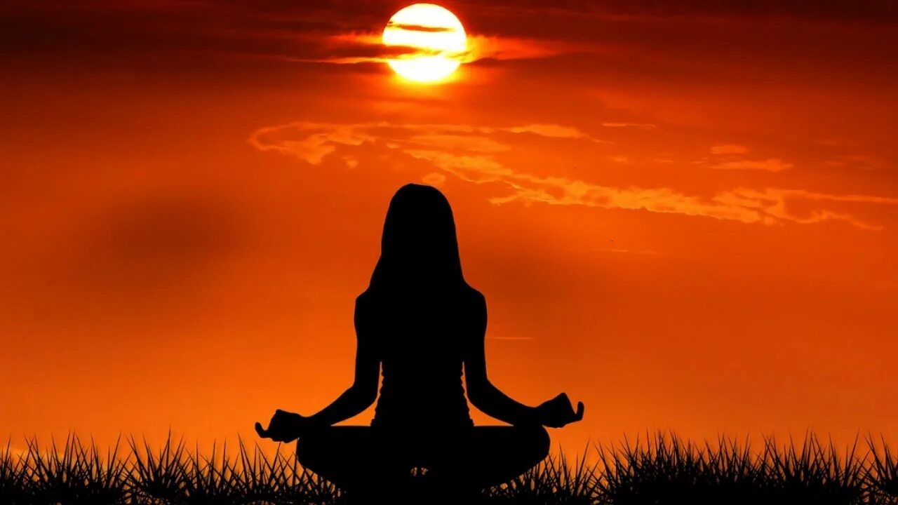 Медитация на восходе солнца фото Relaxing Music For Yoga relaxation music, Meditation music, relaxing music. - Yo