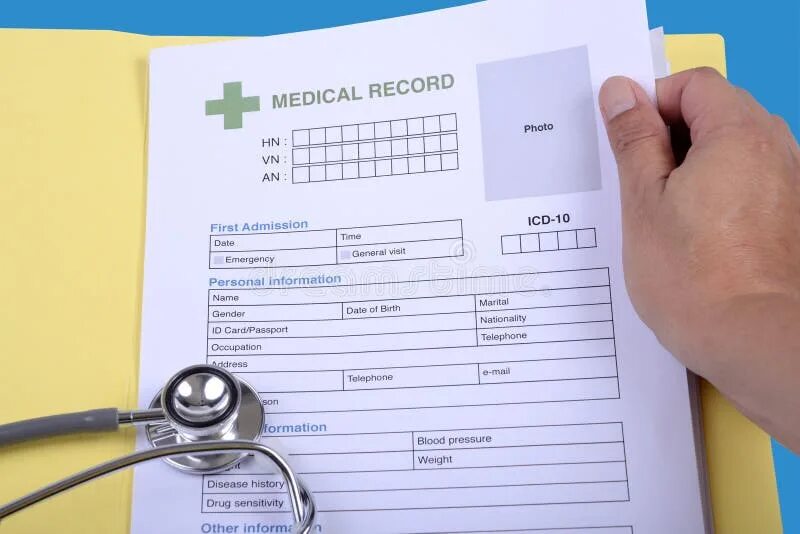 Медицинская карточка фото Stethoscope on Blank Medical Record. Stock Image - Image of doctor, clinic: 4056