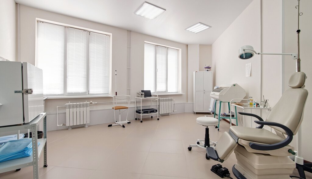 Медицинская клиника семья ул платова 19 фото Medical clinic SemYa, medical center, clinic, Россия, Калуга, улица Платова, 19 