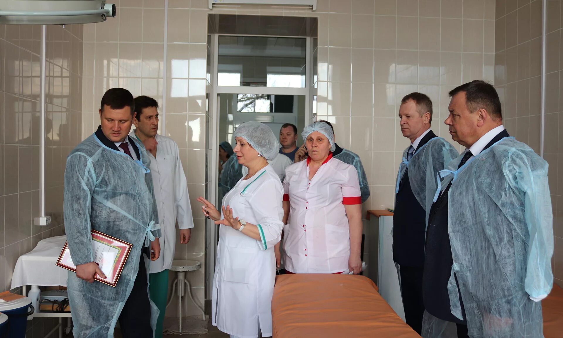 Медицинская помощь парковая ул 13а клинцы фото Новости / В Клинцовской центральной городской больнице создаются условия для ока
