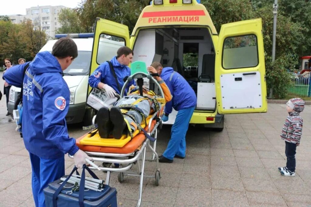 Медицинская помощь вяземская ул 18и фото За неделю в Тверской области скорая 46 раз выезжала на ДТП, 18 раз - на пожары -
