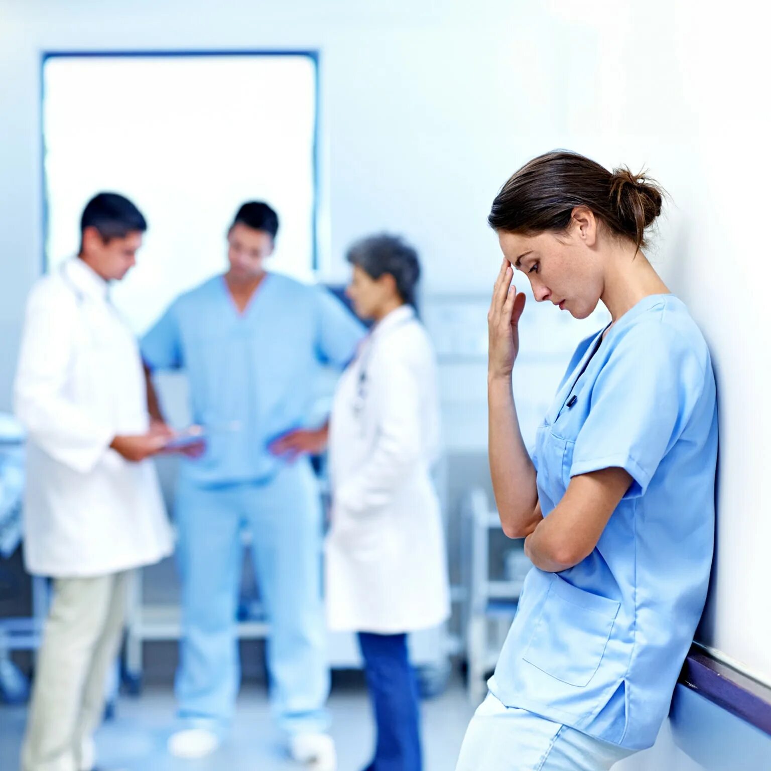 Медицинская профилактика фото Understanding and addressing nurse burnout McKinsey