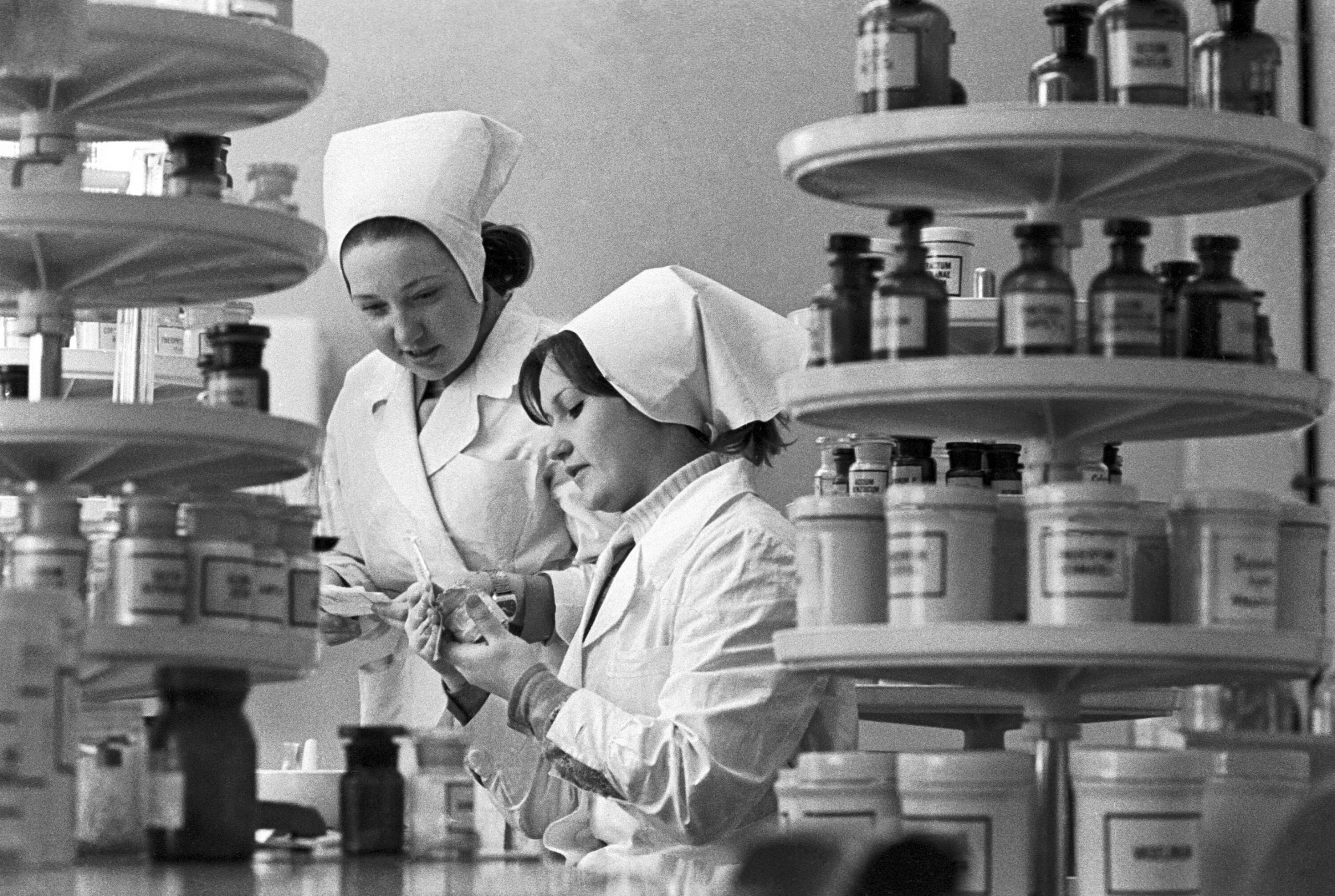 Медицинские фото ссср Ко Дню пожилых людей - БЕЛОРУССКИЙ ПРОФЕССИОНАЛЬНЫЙ СОЮЗ РАБОТНИКОВ ЗДРАВООХРАНЕ