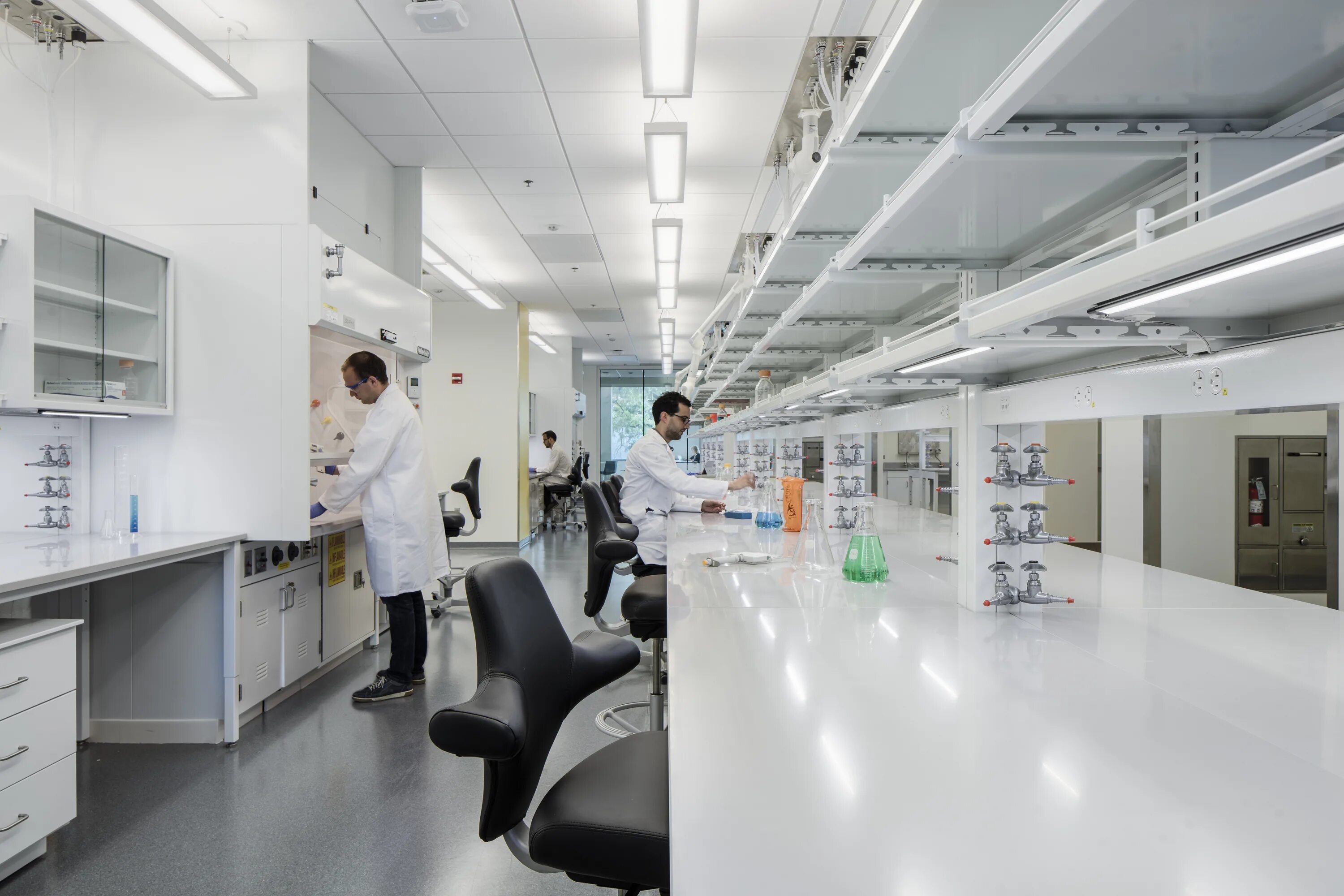 Медицинские исследовательские центры города москвы фото Idea 2152104: University of Chicago William Eckhardt Research Center by HOK in C