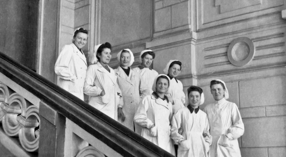 Медицинский архив фото 105 см. Топ-4 причины почему была выбрана такая ширина лестницы в хрущёвках ГРИН