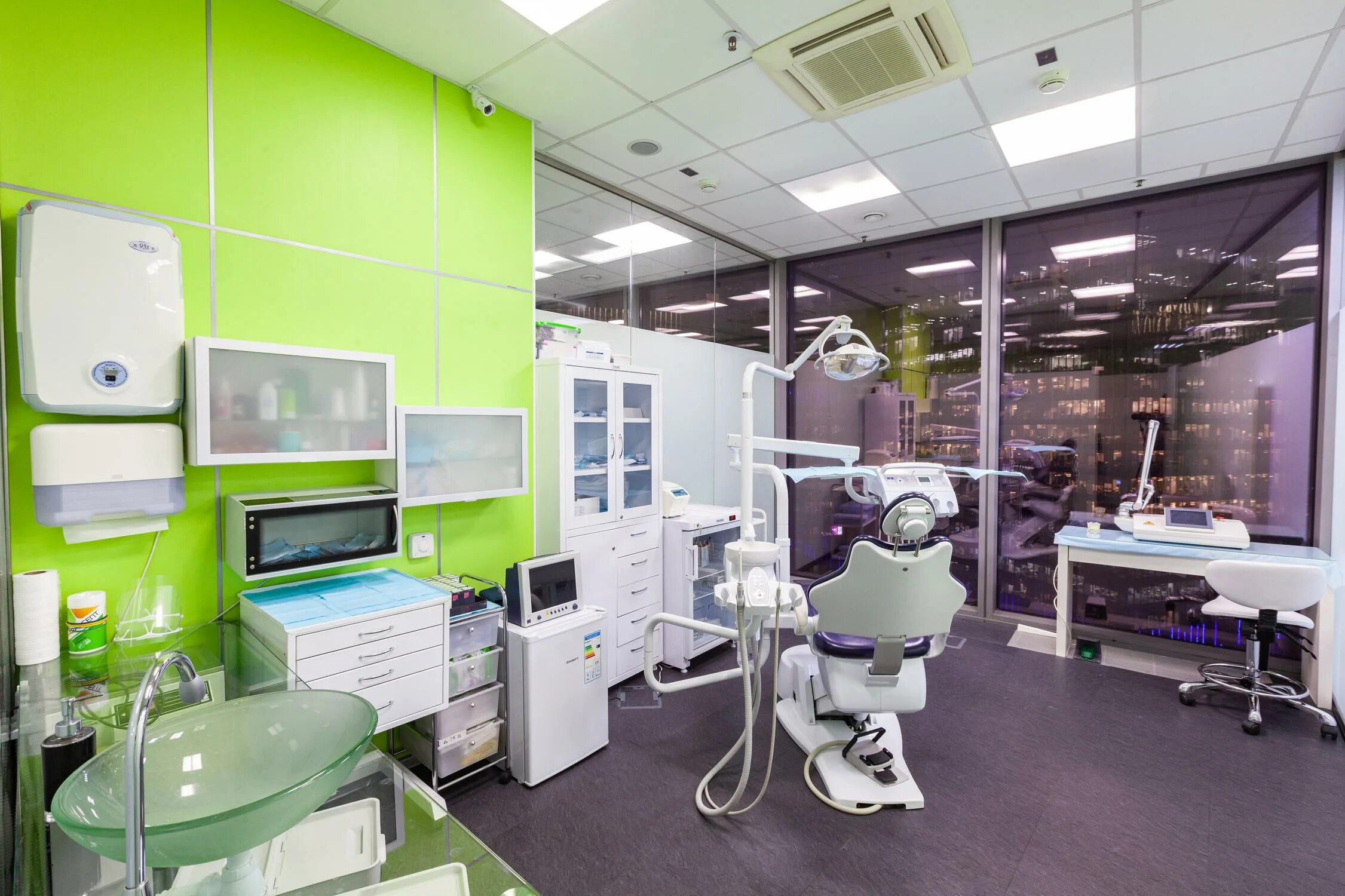 Медицинский di центр минская ул 21 фото Стоматологический центр Dental Health Centre (Дентал Хелф Центр ДХЦ) - отзывы, ф