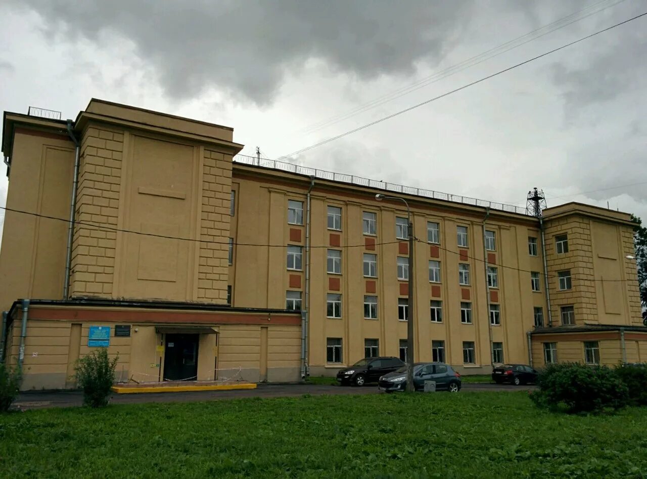 Медицинский колледж 2 санкт петербург фото Фото: СПб ГБПОУ Медицинский техникум № 2, техникум, Волковский просп., 106, Санк