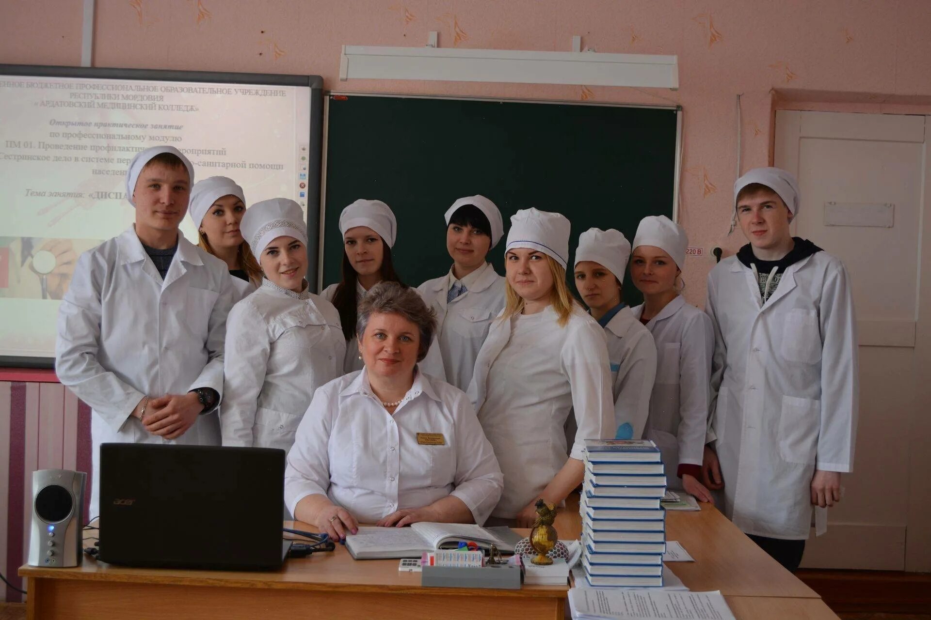 Медицинский колледж фото Преподаватели медицинского