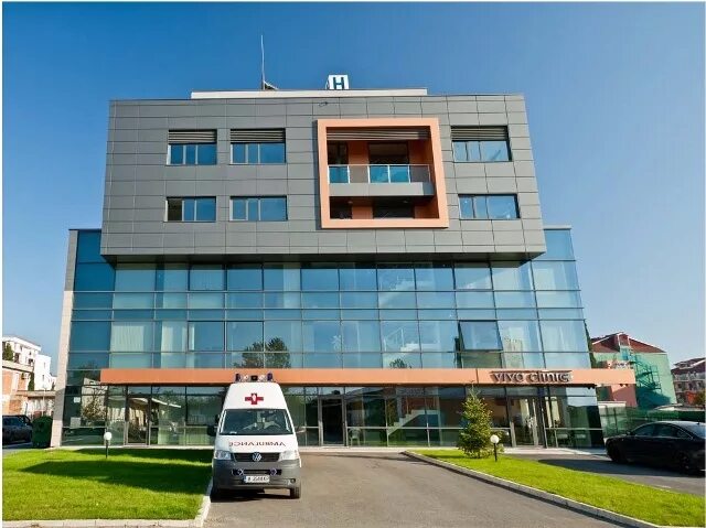 Медицинский центр фото здания Какую медицинскую страховку выбрать при поездке в Болгарию?