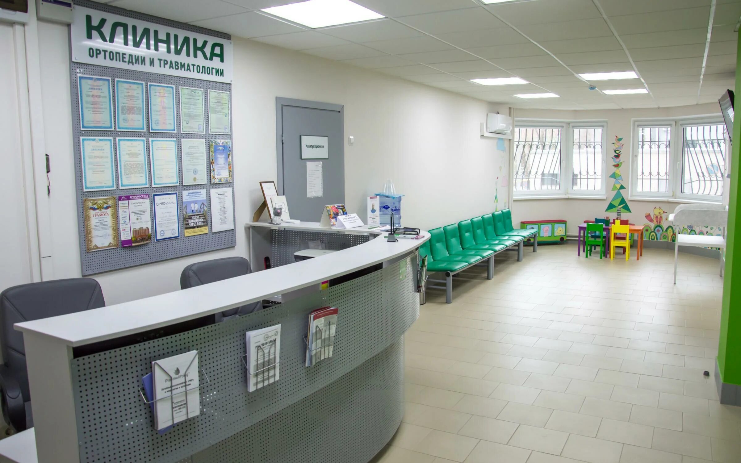 Медицинский центр невский невская ул 11а фото Фото: Клиника ортопедии и травматологии, медцентр, клиника, Невская ул., 11А, Во