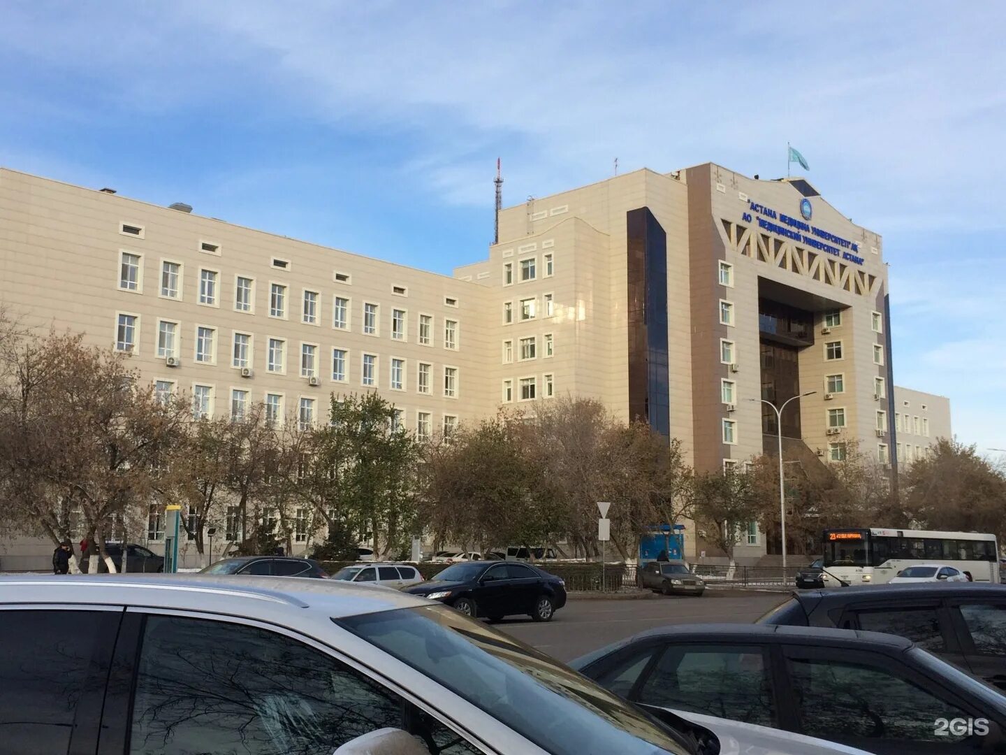 Медицинский университет астана ул бейбитшилик 49а фото Медицинский университет Астана, Бейбітшілік, 49а, Нур-Султан - 2ГИС