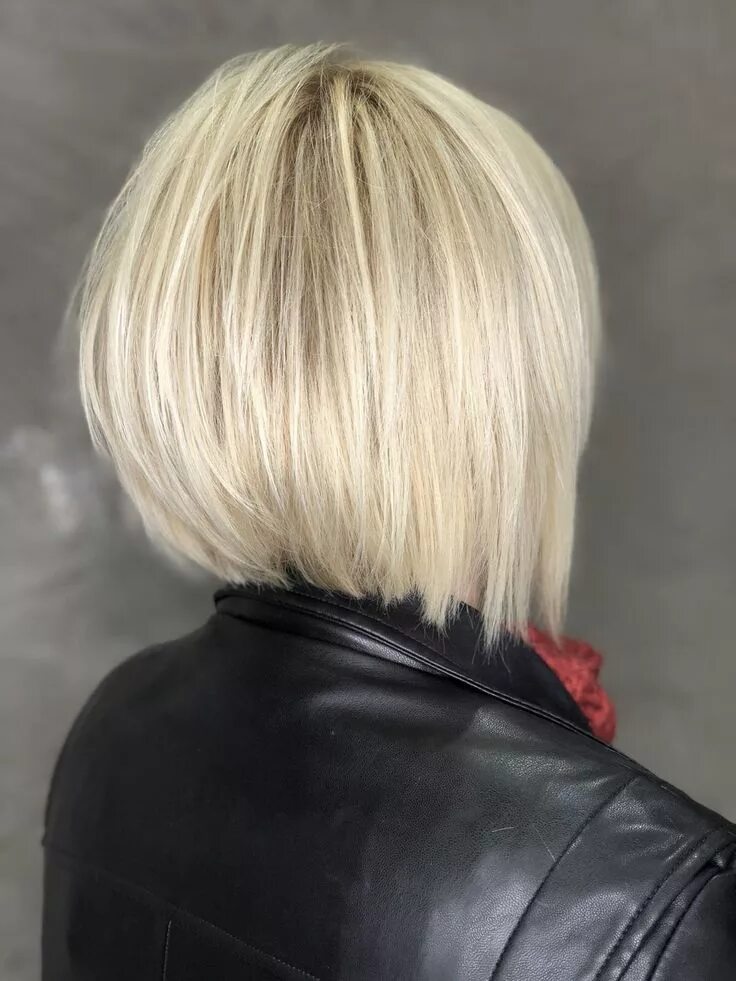 Медиум каре стрижка Пин от пользователя Eric Zemmour Monaco на доске Hairstyles Прерывистые прически