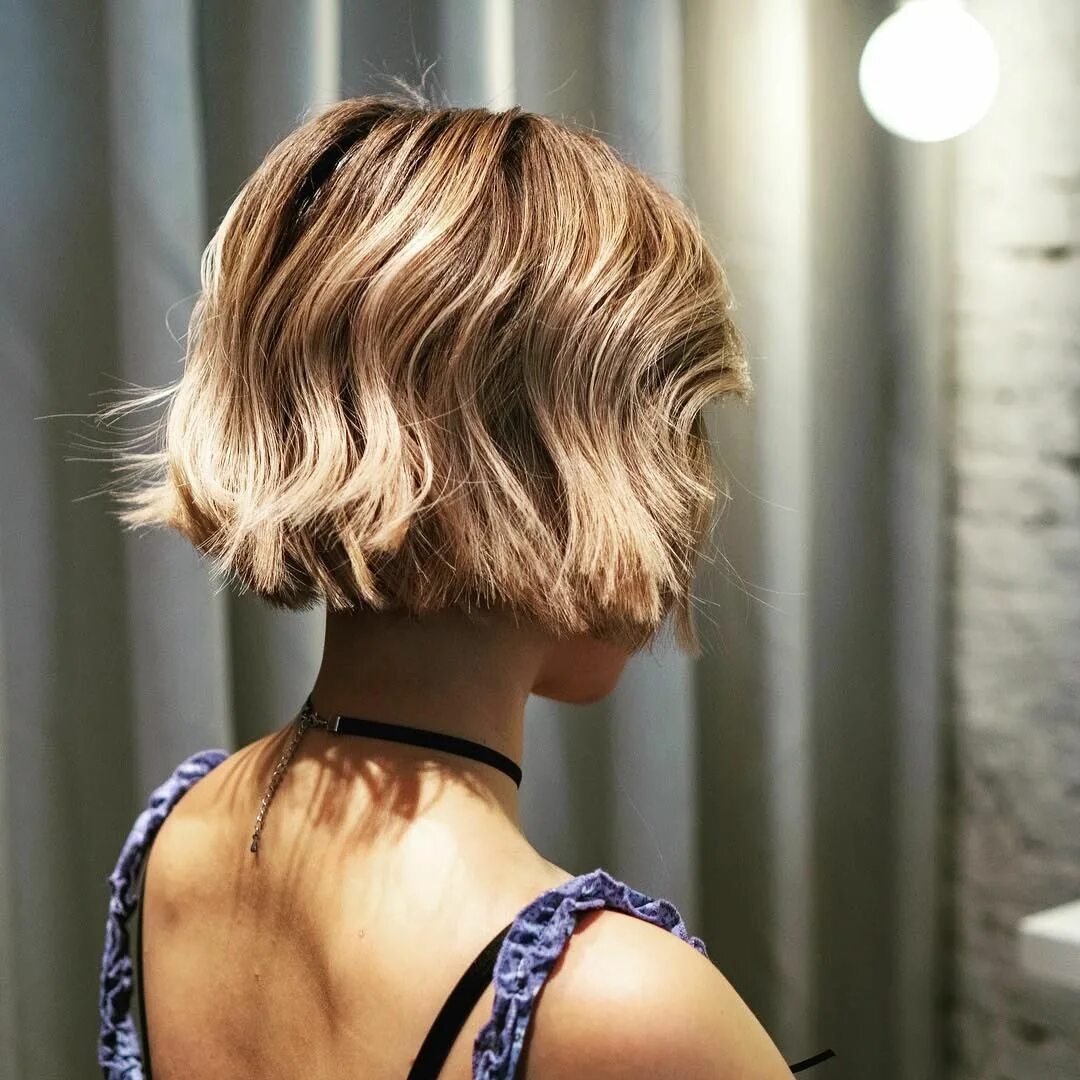 Медиум каре стрижка Short bob hairstyles 2020 Cabello