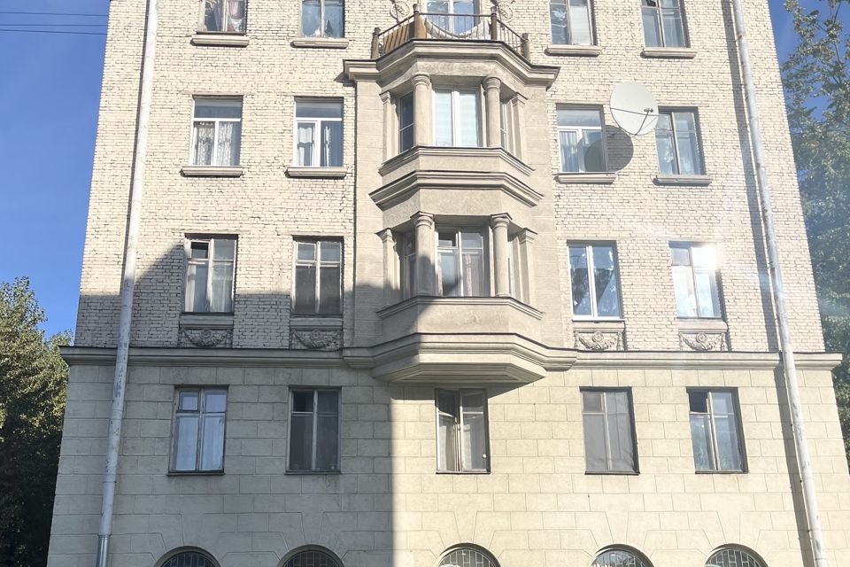 Медмаг ленинский просп 161 корп 2 фото Купить Комнату в Коммуналке на площади Чернышевского (Санкт-Петербург) - предлож