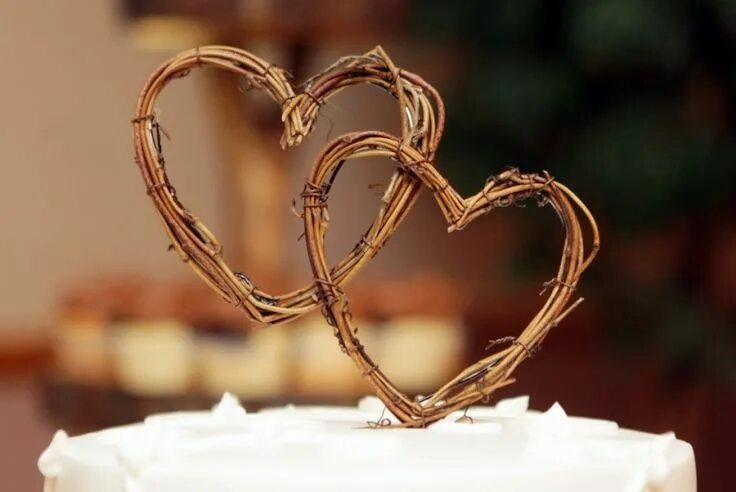 Медная свадьба картинки прикольные Laura Schmitt Photography Heart wedding cake topper, Heart wedding cakes, Rustic