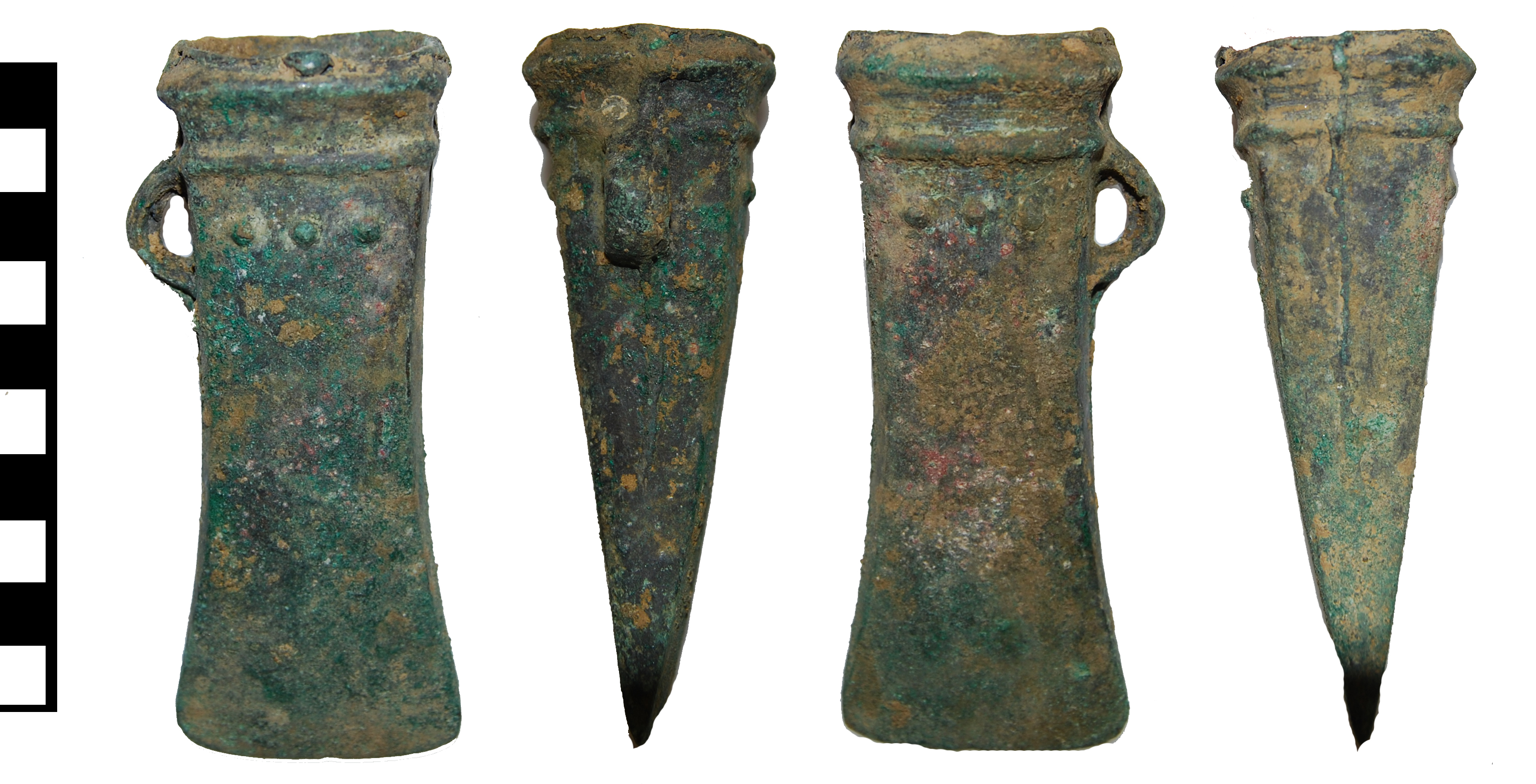 Медный век фото File:2009 T528a Bronze Age socketed axehead (FindID 270077).jpg - Wikimedia Comm