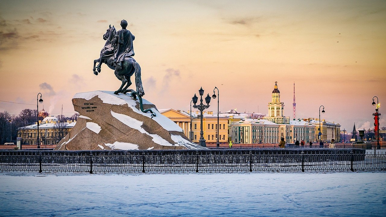Медный всадник санкт петербург сенатская площадь фото На Сенатской площади