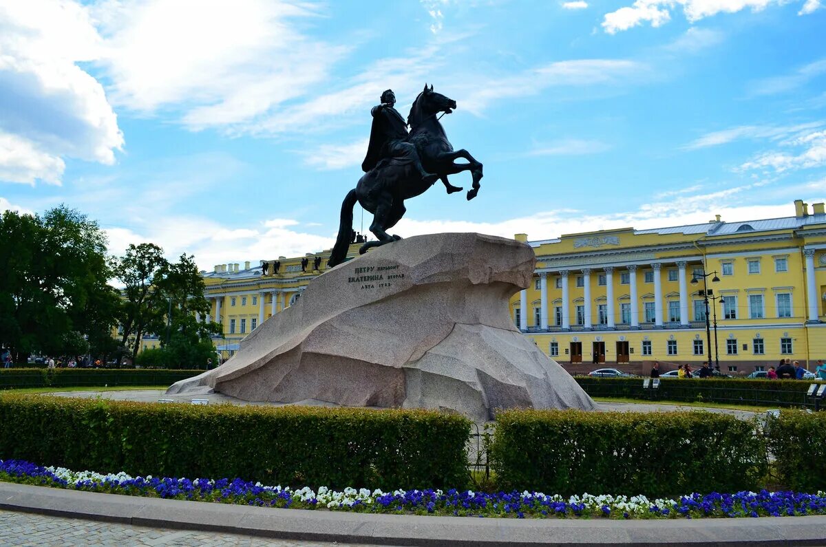 Медный всадник санкт петербург сенатская площадь фото Сенатская площадь в Санкт-Петербурге Домашний турист Дзен