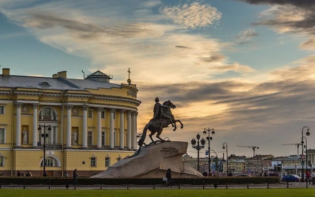 Медный всадник санкт петербург сенатская площадь фото Сенатская площадь в городе "Санкт-Петербург"