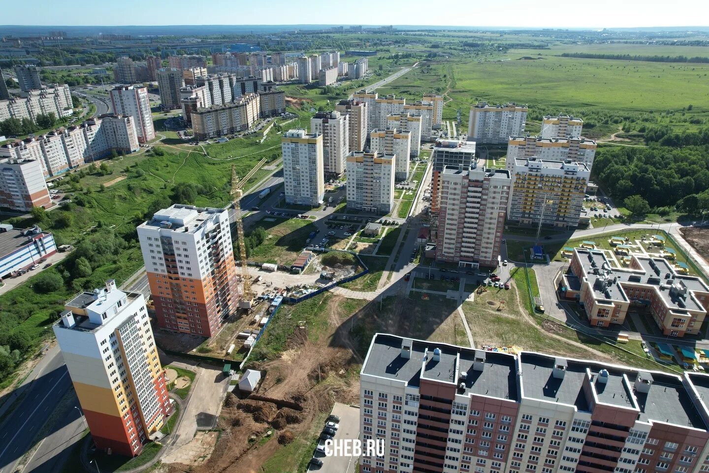 Медоснова 6 микрорайон солнечный фото Вид сверху на микрорайон Солнечный - в июне 2021-го