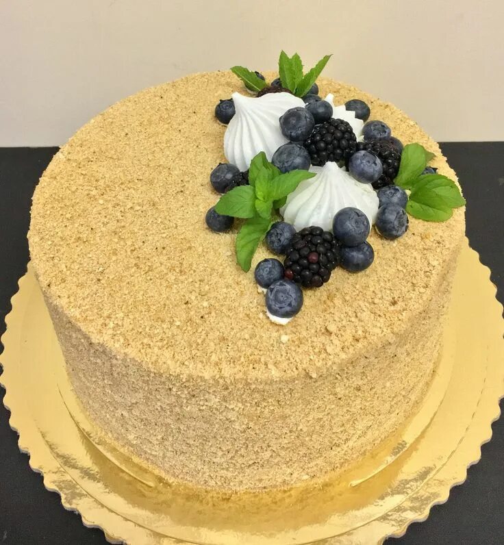 Медовик оформление торта Pin by Татьяна on Торт Napoleon cake, Cake desserts, Cake recipes