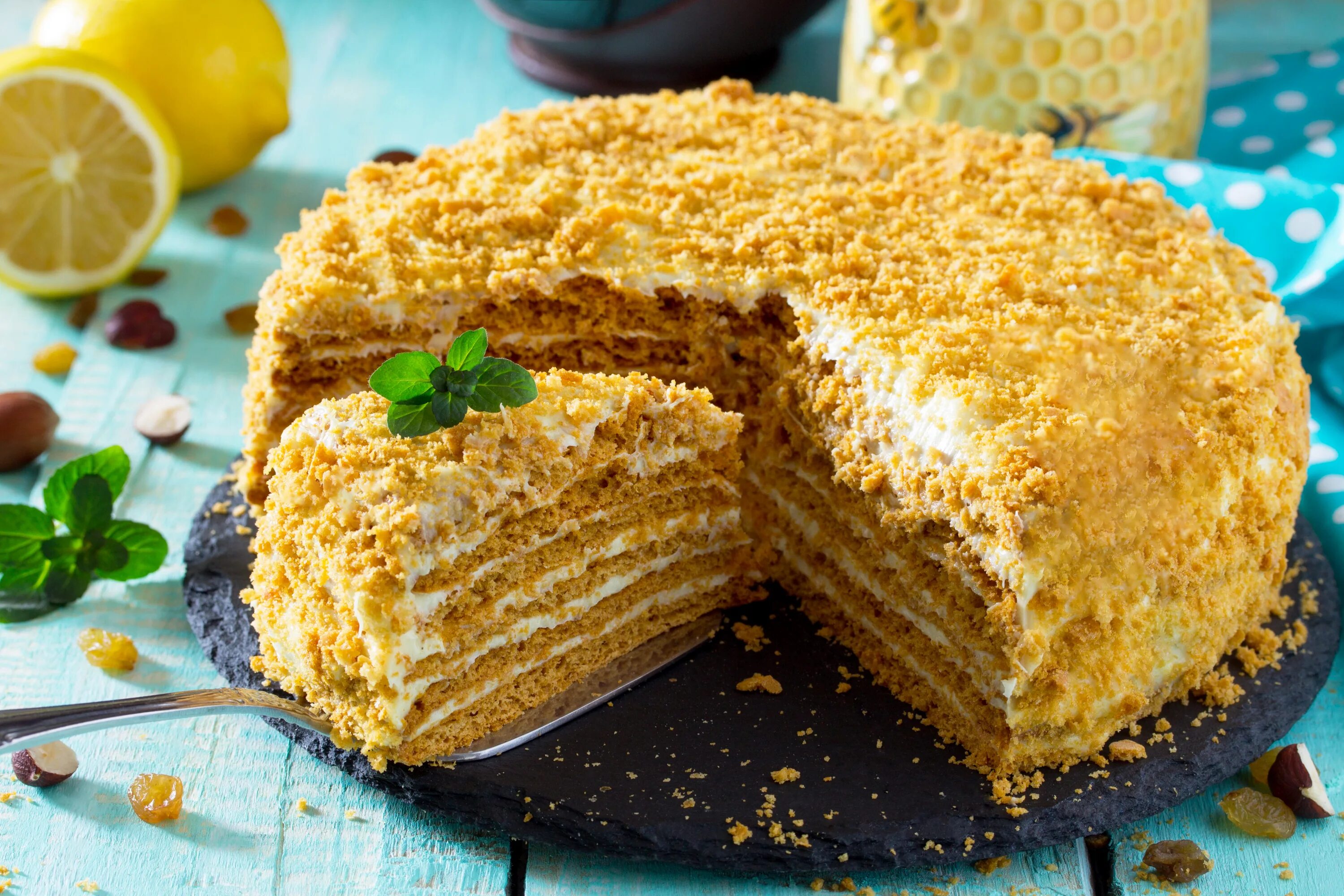 Медовик простой рецепт пошаговый с фото Самый вкусный медовый торт