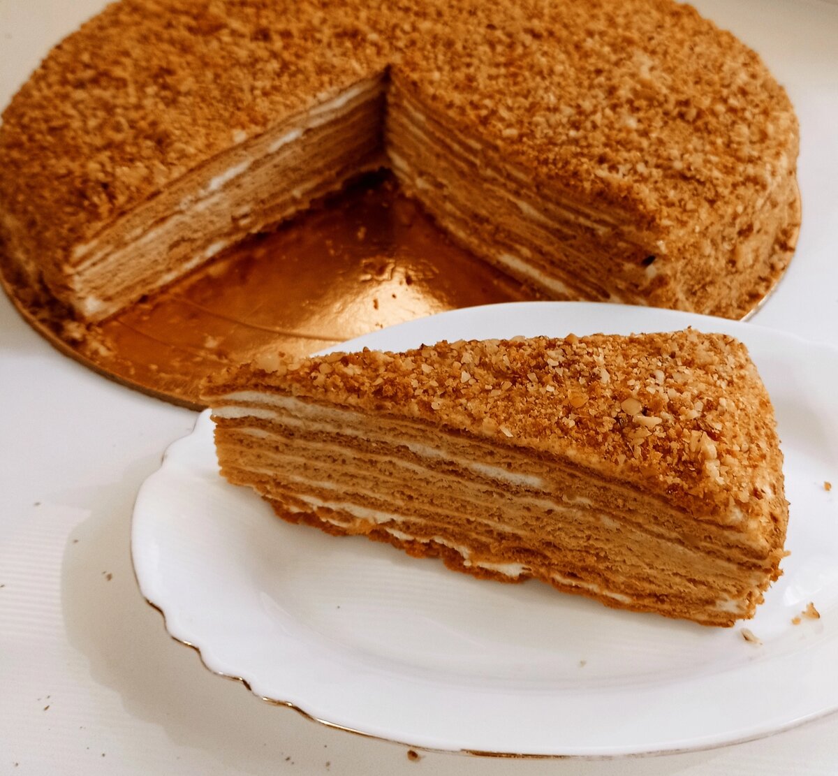 Медовик рецепты со сметанным фото Тот самый классический медовик, который выпекали наши мамы. Прост в приготовлени
