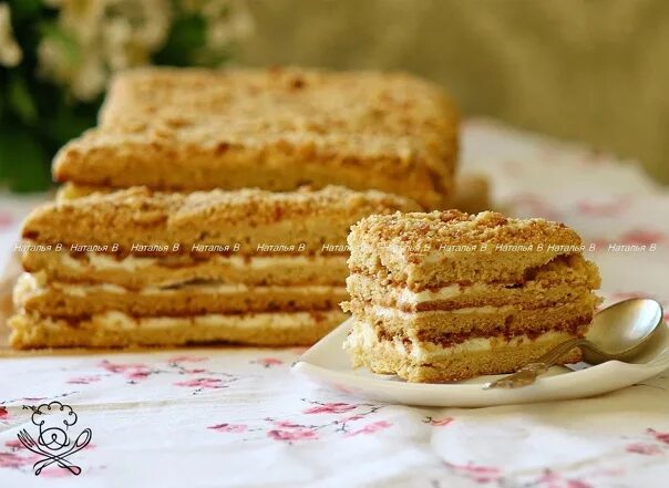 Медовик с сметанным кремом с фото Медовик со сметанным кремом Это один из вкуснейших медовиков, какие я пробовала,
